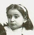 Sestra Valerie: Ottilie Kafka („Ottla“) (kolem roku 1898)