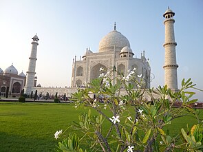 295px Taj Mahal