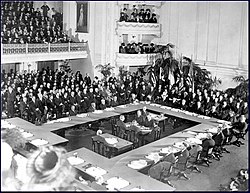 Treaty of Versailles oldphoto.jpg