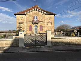 The town hall in Villette-lès-Arbois