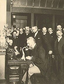 Bell placing the first New York to Chicago telephone call in 1892 Alexander Graham Telephone in Newyork.jpg