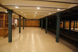 Budapest Metro inside 01.JPG