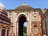 Delhi - Alai Darwaza at Qutb complex.jpg