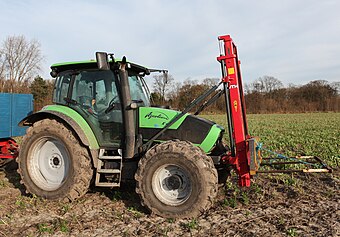 Deutz-Fahr Agrotron K 90 mit WIFO-Anbaustapler