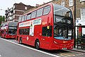 Автобусы Docklands E218 и E217 на Маршруте 135, Площадь Степней Арбор (17451484524) .jpg