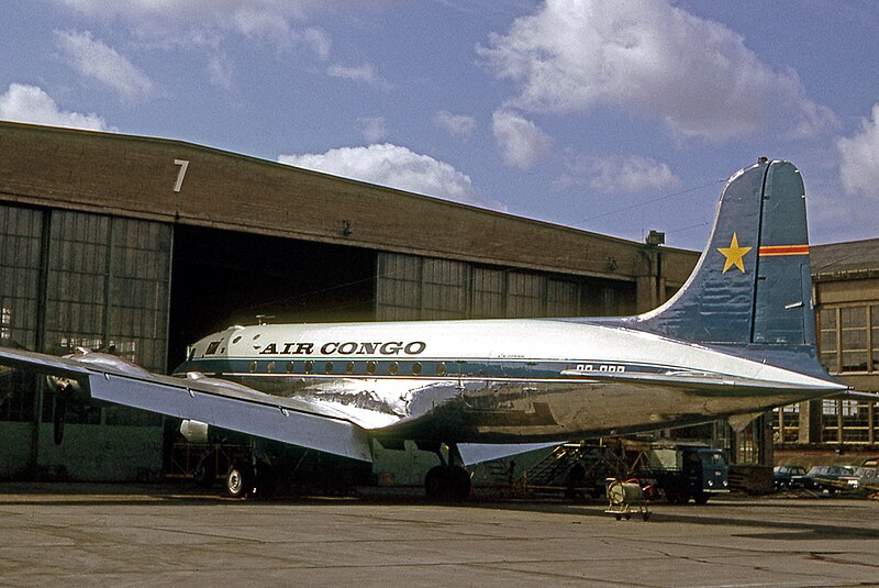Datei:Douglas DC-4 9Q-CBR A.Congo BRU 26.07.65.jpg