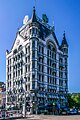 Белый дом в Роттердаме — первый небоскрёб в Нидерландах и в Европе (1898 год, выстота 43 метра).