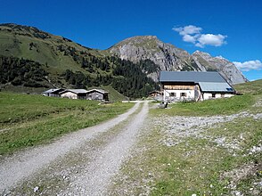 Lalidersalm mit Blick Richtung Falkengruppe