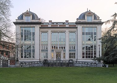 Former Institute of Physiology, venue of the Fifth Solvay Conference in 1927, now the Lycée Émile Jacqmain