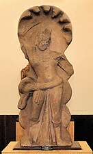 Huvishka : Statue de Nāga avec inscription du règne de Huvishka (140-180)
