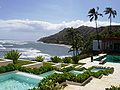 Pool-Perspektive mit Blick auf Diamond Head, Hawaii