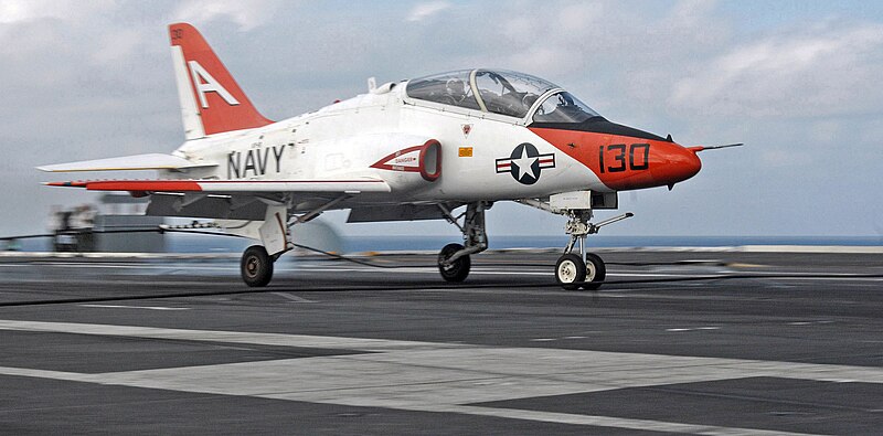 File:T-45 Goshawk Landing.JPEG