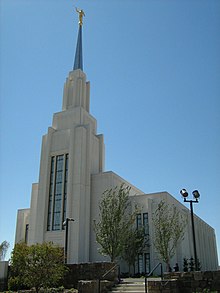 Twin Falls Temple during public Open House event, 15 August 2007.