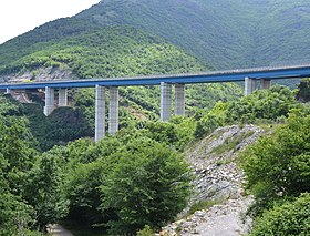 Le nouveau viaduc Sant'Onofrio en mai 2013.