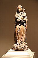 Wooden Madonna (24849126830).jpg