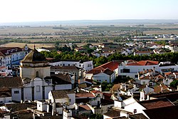 Panorama Évore s krova katedrale