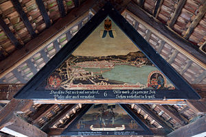L'un des 111 panneaux triangulaires peints du pont de la Chapelle retraçant les principaux évènements de l'histoire suisse.