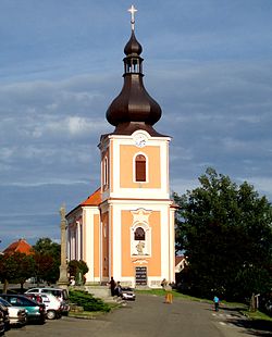 Pohled na kostel od západu