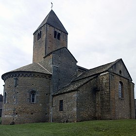 Une église presque entièrement romane : Notre-Dame de La Chapelle-sous-Brancion.
