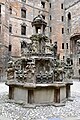 Linlithgow Palace has as its centrepiece the oldest working fountain in Britain, dating from 1537 and said to flow with wine when Bonnie Prince Charlie stayed here in 1745