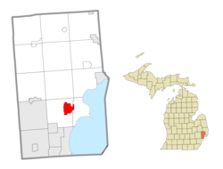 Location in Macomb County and Michigan