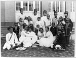صورة تاريخية لمراسيم زفاف زرادشتية قبل عام 1923