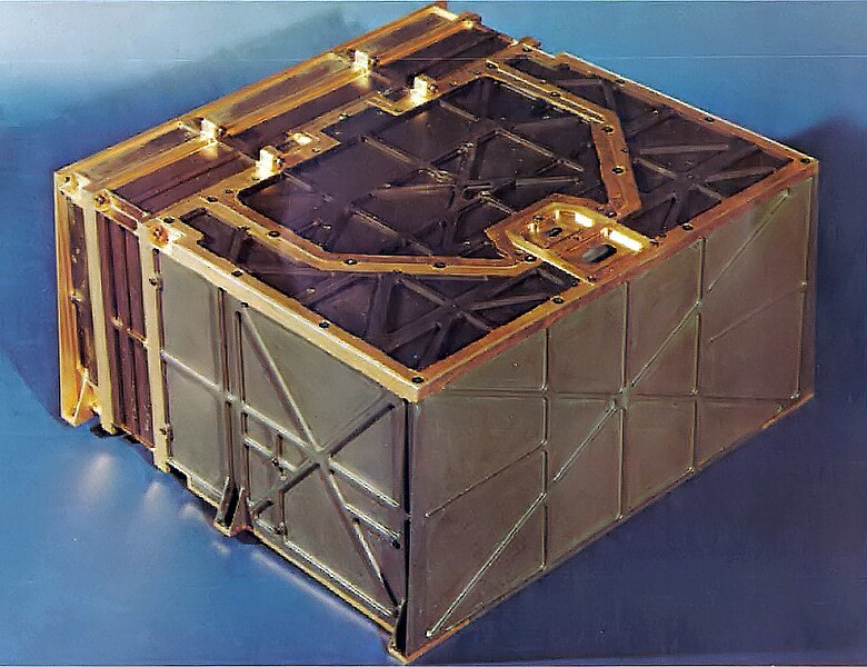File:Pioneer 10-11 - P51b - fx.jpg
