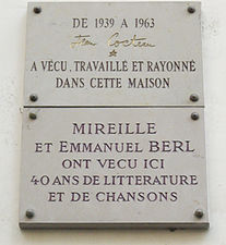 Deux plaques commémoratives du 36, rue de Montpensier.