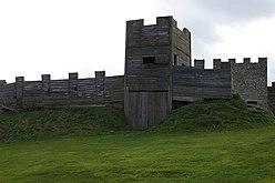 Реконструкция стены Адриана - geograph.org.uk - 407926.jpg