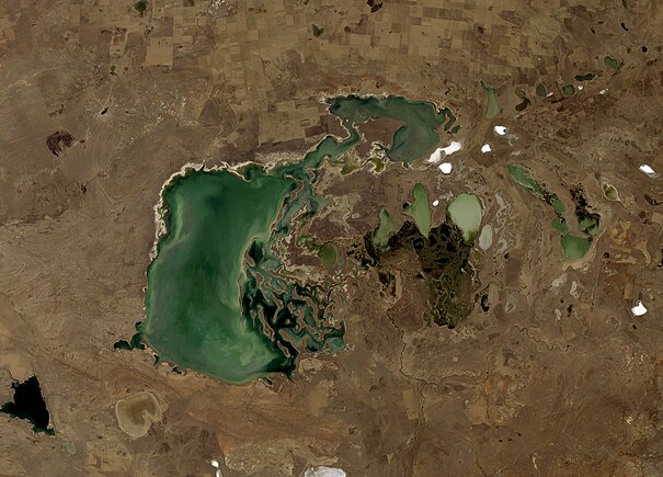 Tengiz Lake with a relative high level, 15 September 1998, photo taken by Landsat 5 satellite.