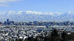 立山連峰和富山市市區