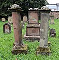 Ehemaliger Jüdischer Friedhof an der Weidegasse, der rechteckige Grabstein in der Mitte für die Ururgroßeltern von Marcel Proust