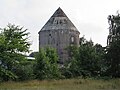 Trollturm Süd im Trollseeweg; ein sogenannter Zombeck-Turm, einer der Bunker der Stadt, der während des Zweiten Weltkrieges entstand.