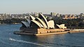 Sydneyko opera, Jørn Utzon arkitektoarena.