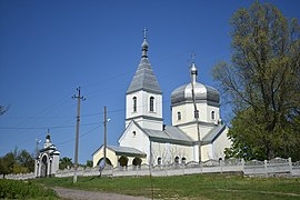 Церква у Красносілці