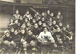 1905 VMI Keydets football team.jpg