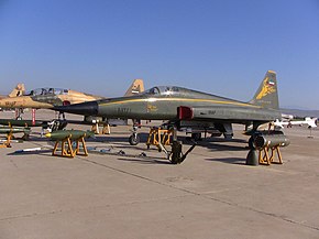 Vahdati空軍基地に展示されたアザラフシュ (2010年)