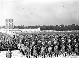 Militarism in Nazi Germany Bundesarchiv Bild 183-H12148, Nurnberg, Reichsparteitag.jpg