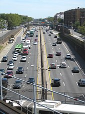 The Cross Bronx Expressway in New York, United States uses asphalt and concrete pavement, both of which are popular road surfaces on highways. CBX Parkchester 6 jeh.JPG