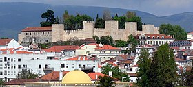 Castelo de Torres Novas (обрезано) .jpg
