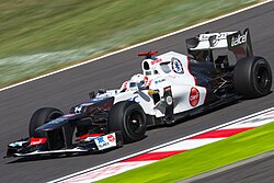 2012年日本GPにて走行中のC31 ドライバーは小林可夢偉