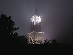 Лясковецкий монастырь-башня 780x585 ttonkov.jpg