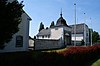 Poortgebouw met muren van kasteel Meerssenhoven