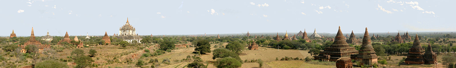 Panorama doline Bagana