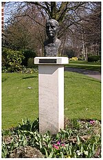 Buste de François Mitterrand