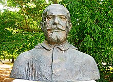 Busto de Ferenc Pávai Vajna