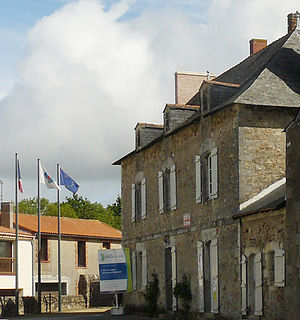 Saint-Philbert-de-Grand-Lieu.