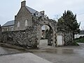 10.3 - 16.3: L'isch d'ina anteriura claustra a Quettehou en Normandia.