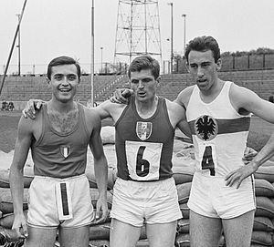 Sergio Ottolina, Jocelyn Delecour, Peter Gamper 1963.jpg