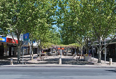 Maude Street Mall, Shepparton.